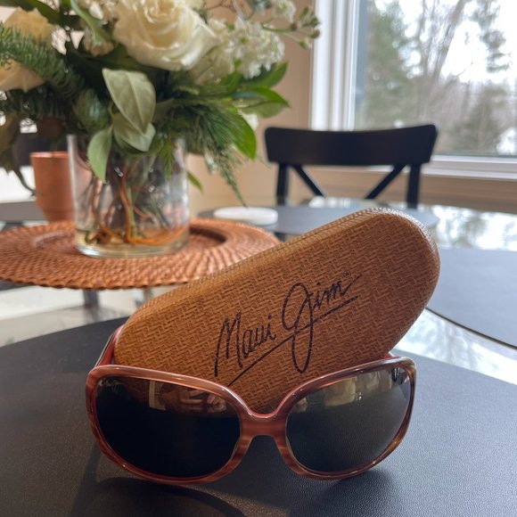 Maui Jim Sunglasses (Rainbow Falls - Tortoise w/ Bronze Polarized Lens) main image 9